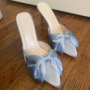 Blue Satin Bow Heels (8)